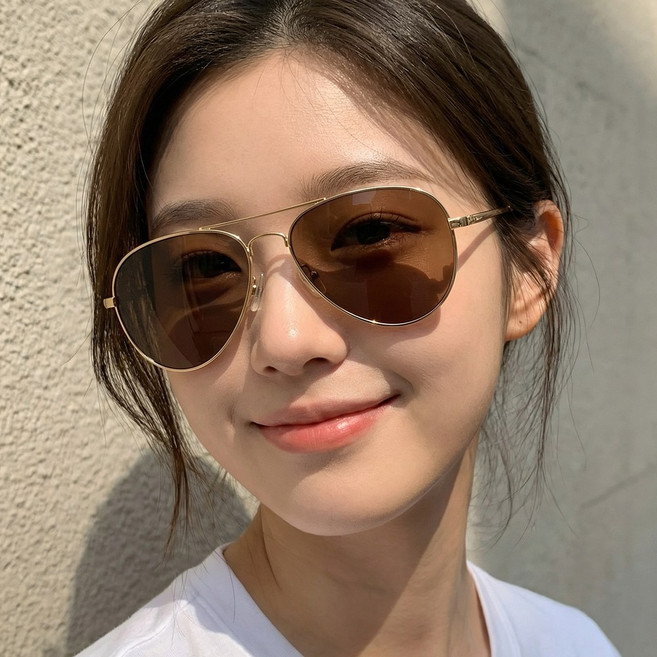 일리아노 패션 보잉 남자 여자 UV400 편광 데일리 선글라스