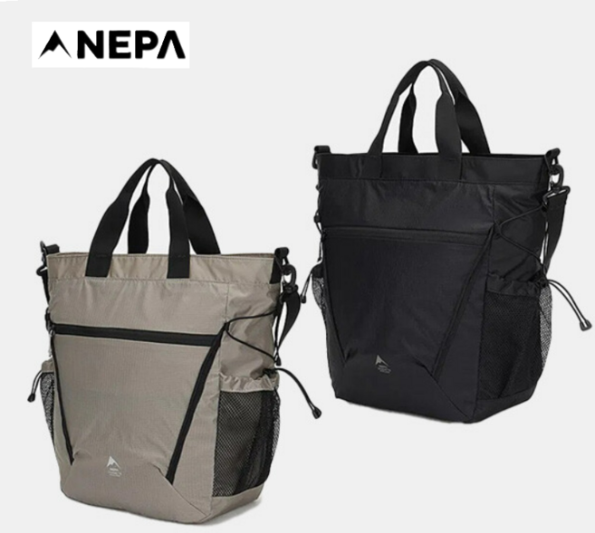 네파_NEPA_26년신상 일상부터 산행 여행까지 폭넓게 활용 가능한 고프코어 무드의 에어로 플렉스 18L 빅 토트백 /출근록 /서류가방, 에쉬베이지(YD52)