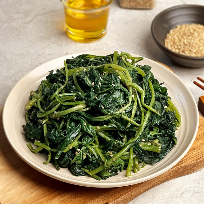 [당일조리] 30년 전통 엄마손맛 가정식수제반찬 취나물무침, 300g, 1개