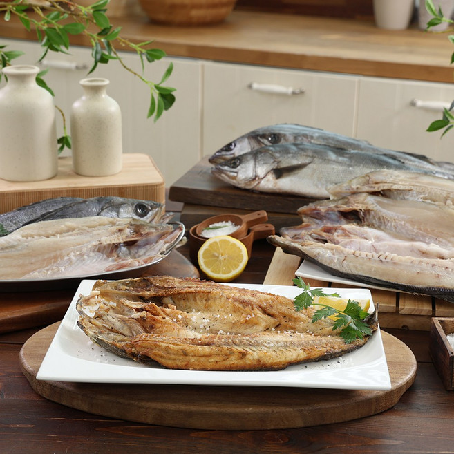 국내산 반건조 손질 농어 3kg (5~7마리 1마리씩 개별포장), 1세트