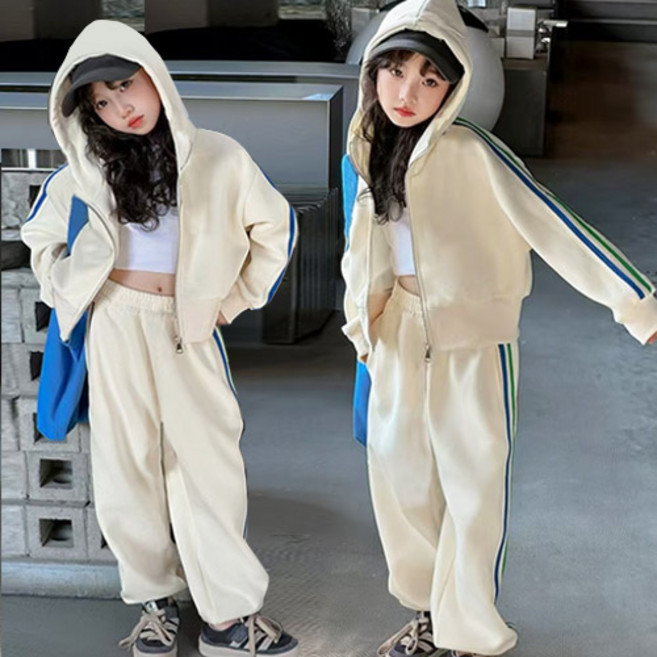 헬로가든 랜디후드집업 상하복