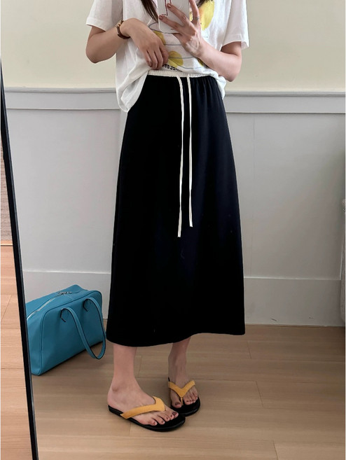 奈看服飾/隔日到貨空氣棉韓款同步輕盈藏肉紙片人半身二色裙 裙子 長裙 半身裙 鬆緊腰裙 洋裝裙