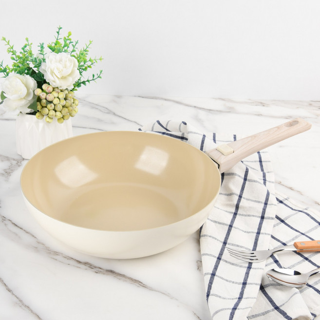 AURURA 궁중팬 인덕션 가스레인지 겸용 세라믹코팅 공간절약 핸들 주방용 조리기구 웍 WOK, 1개, 28cm