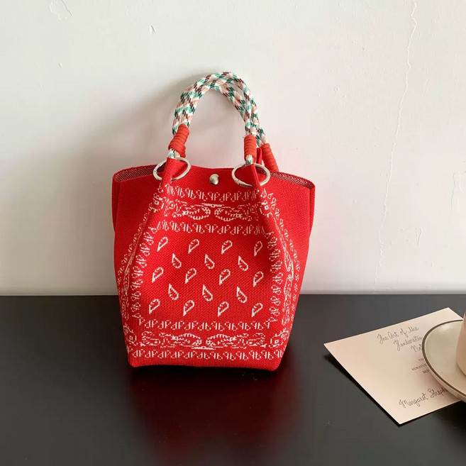 [당일출고] 크리스마스 여성 니트 숄더백 미니 핸드백 겨울 산타 루돌프 디자인 26종 요술 가방 손가방