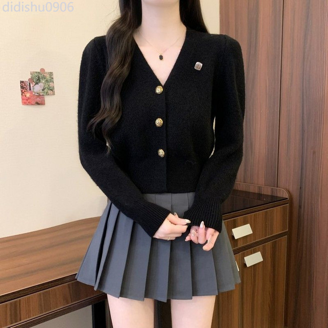 小香風V領短款針織衫外套秋冬新款簡約百搭學院風毛衣顯瘦打底衫