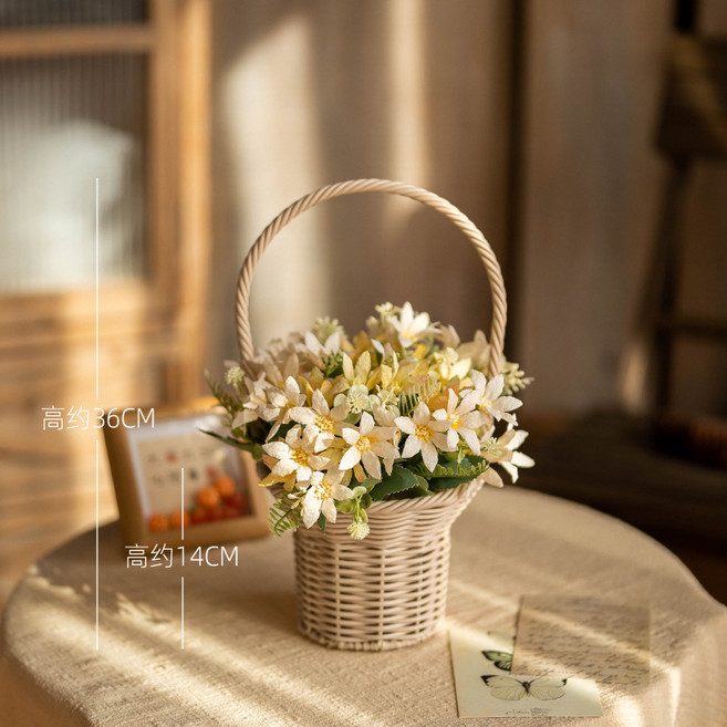 手工草編花籃 田園風客廳裝飾擺件插花籃, 1件, 2束韓式雪花小百合香檳和36CM韓式米色手提花籃:1