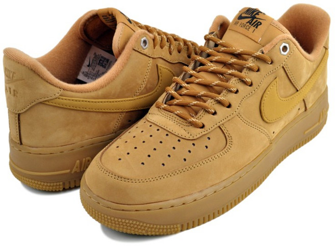 (국내매장판) 나이키 우먼 에어 포스 1 07 WB W 된장포스 브라운 재고입고