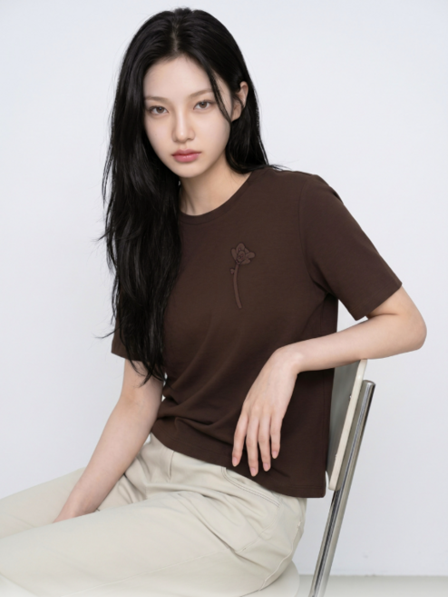 [지센] 여성 코튼 혼방 스몰 포인트 반팔티셔츠 (색상2종) LNTSQ621
