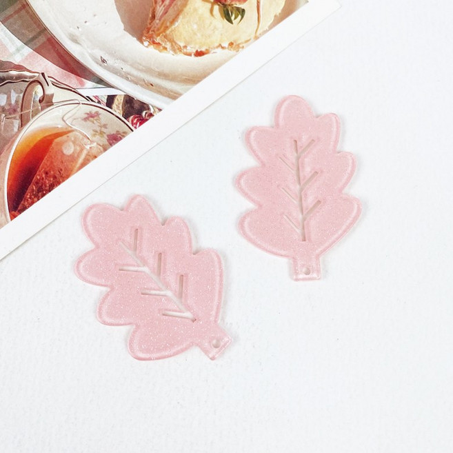 헤세드 [5색] 나뭇잎 글리터 플라스틱 참장식, 핑크, 1개