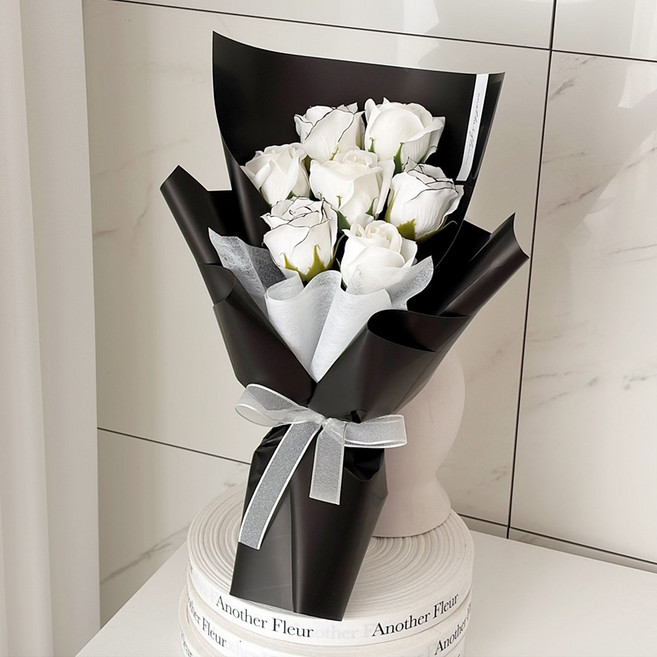 [어나더플레르]명품 고급 장미 7송이 꽃다발 기념일 생일 졸업 축하, 라인화이트&아이보리, 1개