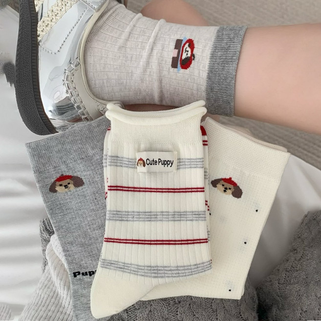 Banjiwu 귀여운 강아지 무늬 여성용 양말 봄여름용 중목양말 무봉제 패션 면양말 학생용 패션 장목양말 4족 세트