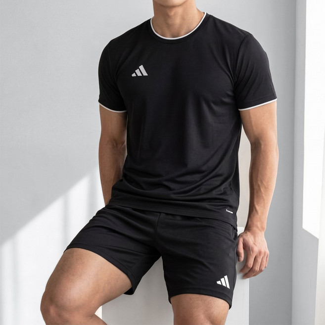 아디다스 반팔 반바지 세트 헬스 클라이마쿨 트레이닝 런닝복 운동복 (PO짐썍 지급)