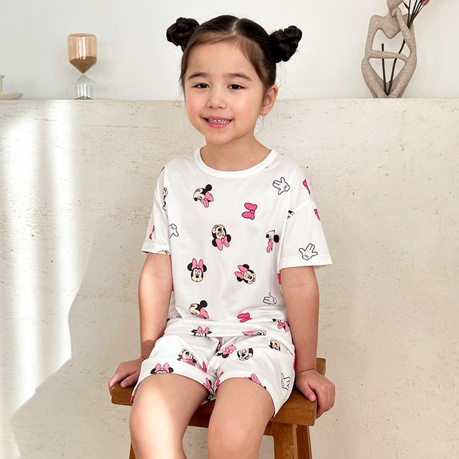ECLL 무형광 디즈니 아동 반팔 메쉬 실내복 잠옷 상하 세트
