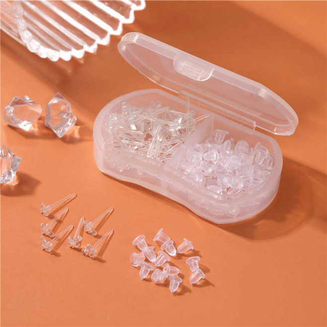 ARUM 실리콘 피어싱 50개세트 8type 살튀방지 학생 투명 귀걸이