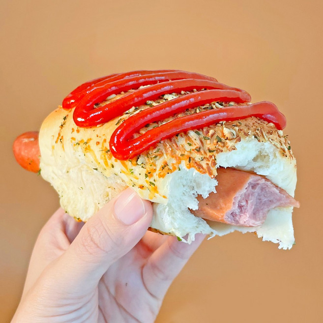 브레밀 국내산 돈육 소세지 소금빵 3개입 405g 시오빵, 3개