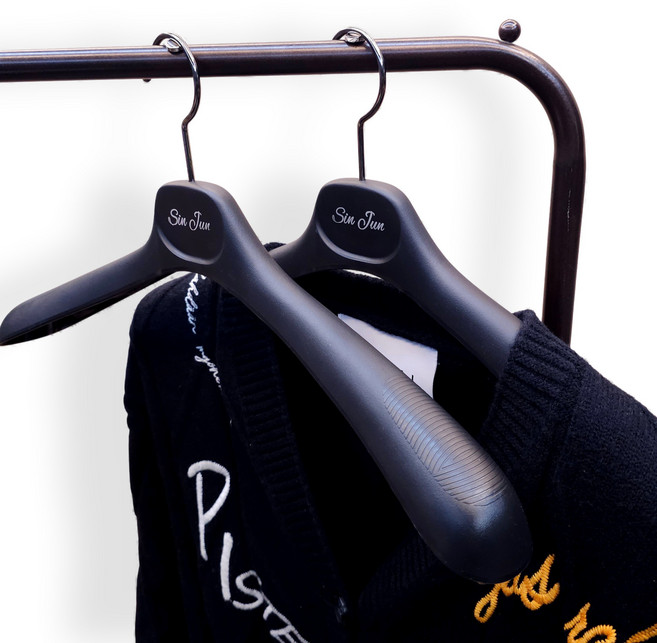 신준 49cm 오버핏 전용옷걸이 SJ0901-49 Midnight BLACK 12P, 12개