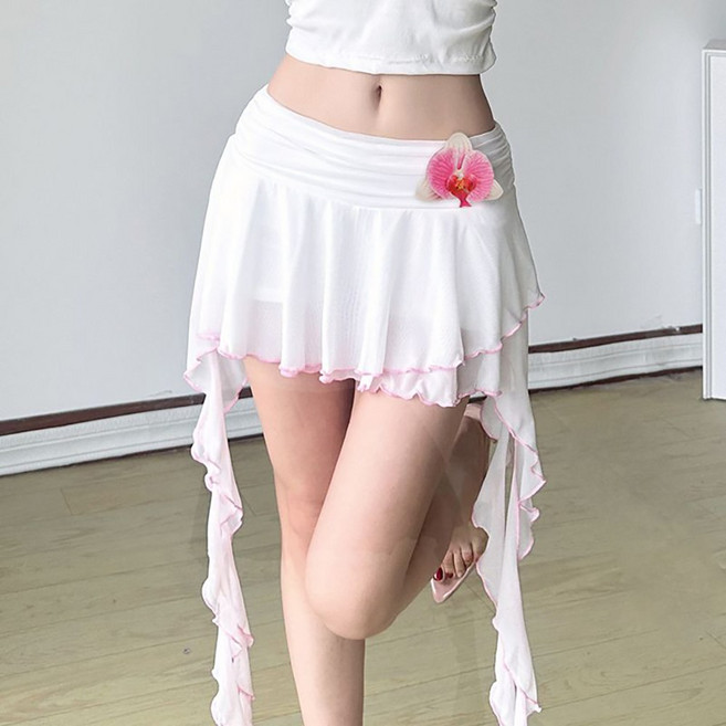 ROYALBELLE 여성 언밸런스 프릴 망사 3d플라워 리본 댄스 요가 슬림핏 미니 스커트 E0041409