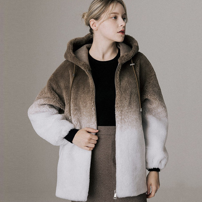 라벨르by신영모피 양모 후리스 집업자켓