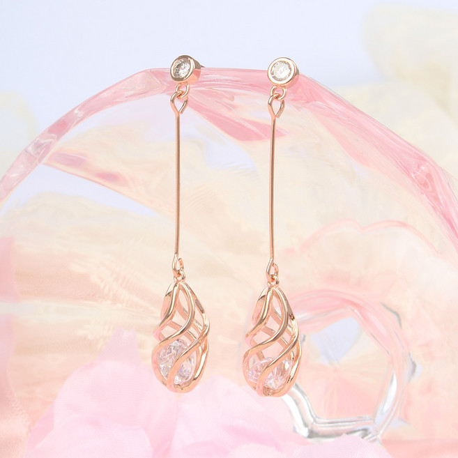 캔디플래닛 큐빅 물방울 드롭 귀걸이
