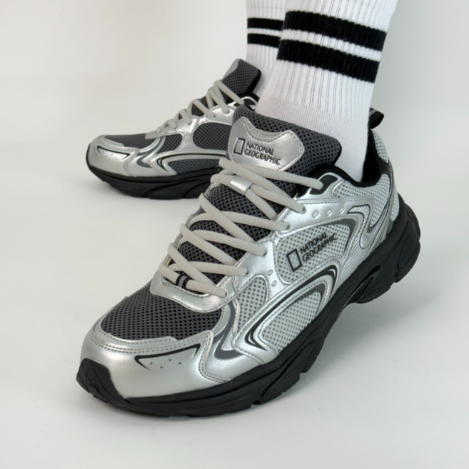 내셔널지오그래픽 운동화 컨투어 프리즈 실버 BLACK 스니커즈 런닝화 신발 (티티팜 양말 증정)