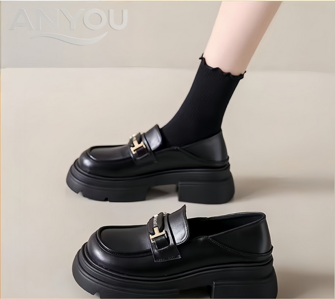 심플한 디자인의 스타일리시한 데일리 캐주얼 단화 학생 컴포트화