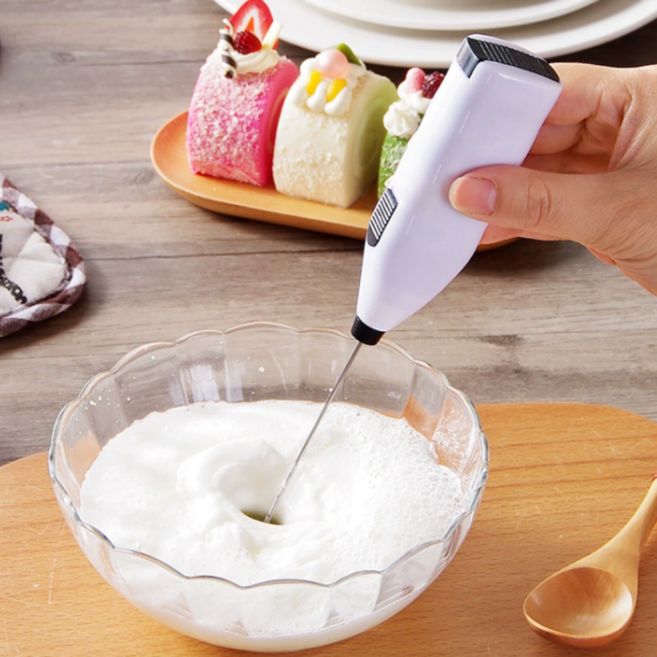 [신년초특가] 일상부엌 우유거품기 휘핑기 블랜더 전동거품기 미니거품기, 흰색