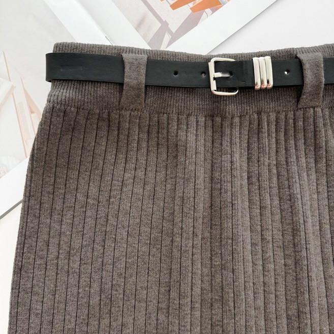 後開叉坑條百褶高腰顯瘦厚針織長裙 附皮帶 a字裙 中長裙 窄裙 設計感長裙 冬天長裙 素色長裙