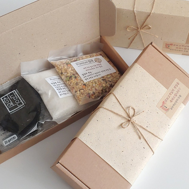 한지3종(하트미역+소금+잡곡세트) 어버이날 스승의날 유치원 어린이집 생일답례품 돌답례품 퇴임 판촉물 어르신생신 칠순 팔순 한가위 추석 새해 신년 노인복지 근로자의날 단체 선물, 하트미역+잡곡+천일염, 1개