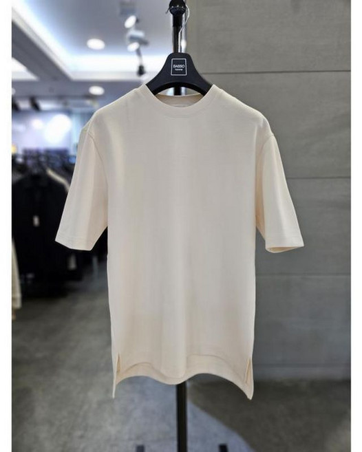 바쏘옴므 세이브존03 25 크림베이지 베이직 라운드넥 반팔 티셔츠 WSAGZ2GK18ABGA