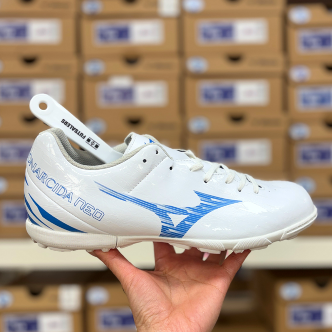 미즈노 발볼넓은 풋살화 모나르시다 네오 살라 클럽 AS TF 미니주걱 포함