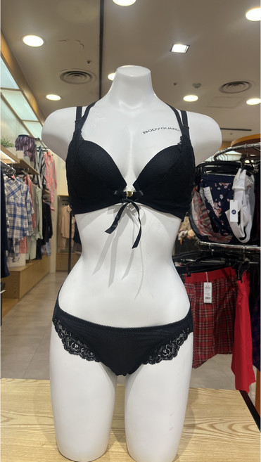 보디가드 (섹시쿠키) 리본 볼륨 앞후크 브라팬티세트 SCWBA502