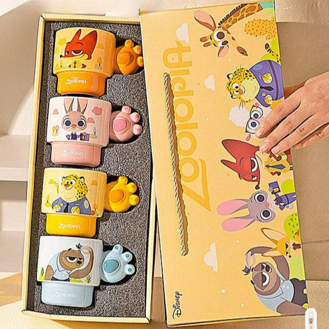 [그루비마켓] 공식 라이센스 주토피아 발바닥 손잡이 머그 컵 4종 세트 주디 홉스 귀여운 캐릭터 세라믹 컵 잔 집들이 선물 추천, 01 주토피아 발바닥 머그 컵 4종 세트, 1개