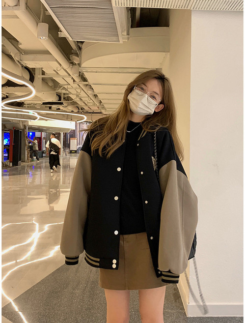 梨卡 女裝復古棒球服外套 加絨加厚寬鬆版型 保暖舒適休閒穿搭