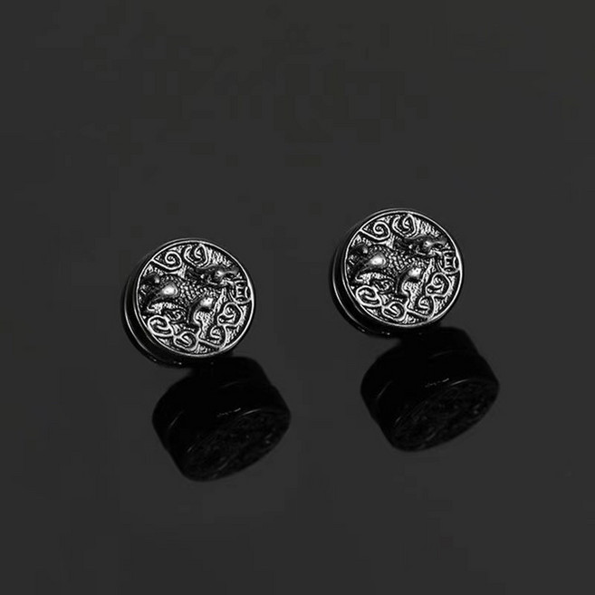 Sun_Plus 金夢緣01 招財貔貅磁吸耳夾 男士潮酷個性耳飾 黑色一對