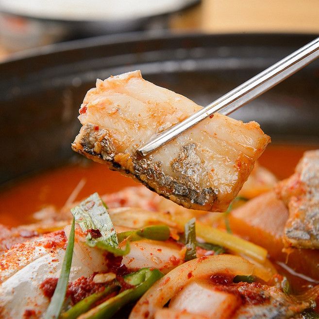 서준수산 국내산 목포 먹갈치 중 대 사이즈 손질 생물갈치 토막갈치 스킨포장 당일위판, 1개, 손질 후 450~500g, 먹갈치 6토막 1팩