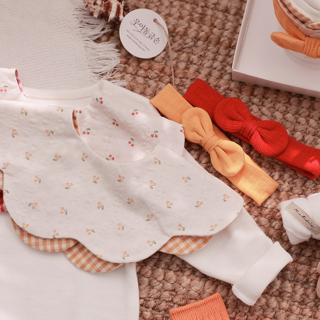 [출산백일선물] 우이동금손 리틀체리 아기옷 케이크세트 [포장+쇼핑백동봉]