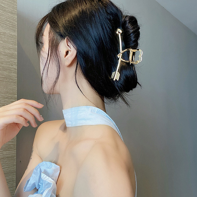 큐피트 헤어 집게핀 머리핀 반묶음 올림 머리 왕집게 꼬임 헤어핀