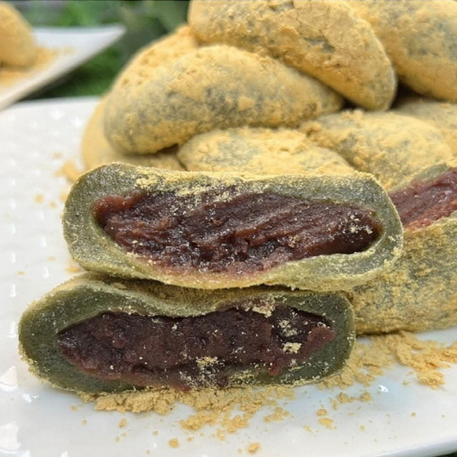 입이 심심할때 콩가루 담백한 쑥개떡 20 1박스 국내산 찹쌀 쑥떡 맛있는 간식 어린이집 사무실 추천, 1개, 1g