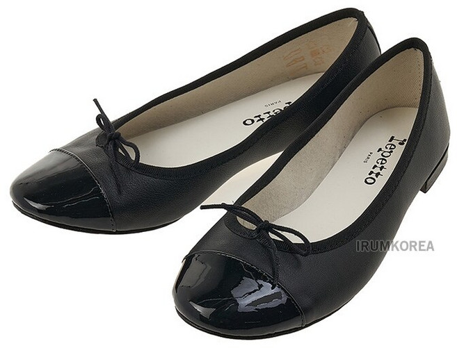 [라벨루쏘] [레페토] SS25 여성 플로라 플랫슈즈 V639VVEN 410