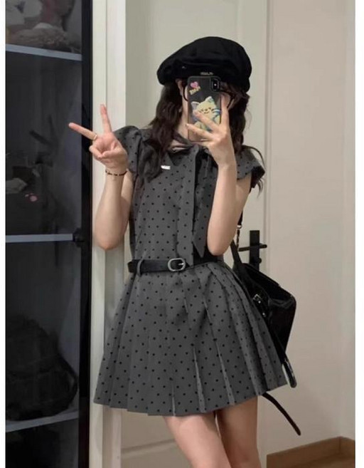 女款短洋裝 波點 無袖 收腰 修身 法式 約會穿搭, 灰色波点裙,M