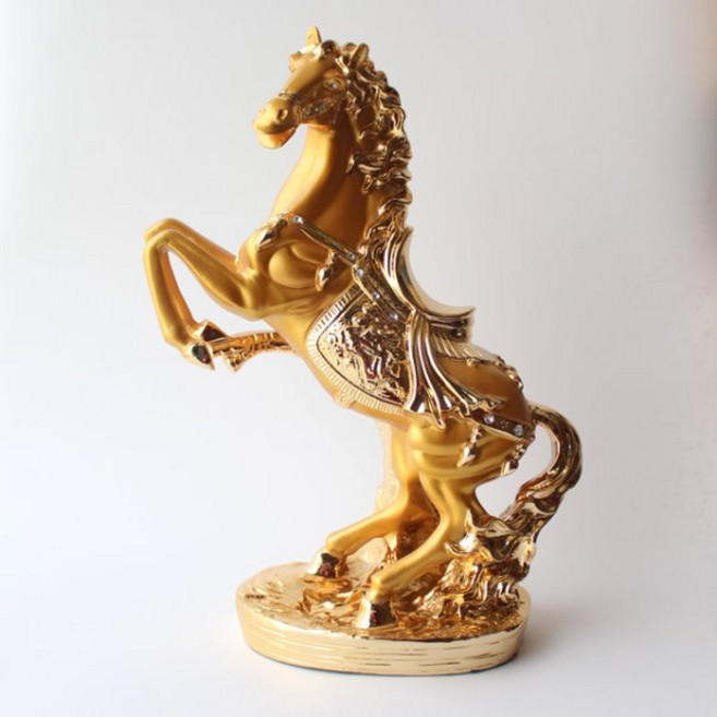 아네샵 골드 황실마 말 장식품 조각상 돈 들어오는 황금 말 거실 인테리어 장식 소품 성공