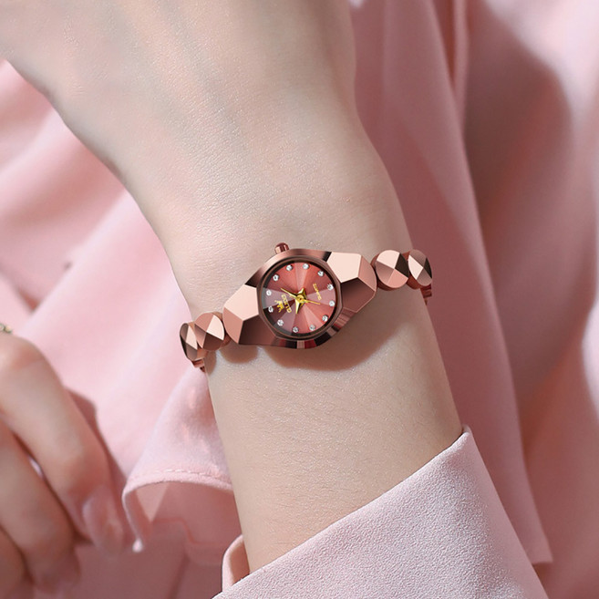 Angel 큐빅 콤팩트 텅스텐 스틸 입체 마름모꼴 쿼츠 여성용 시계