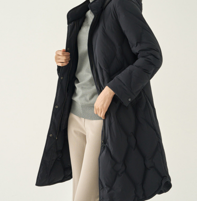 지센 패딩 [부산점] 경량 뉴 심리스 후드탈착 롱점퍼 LSLWNA76 2컬러