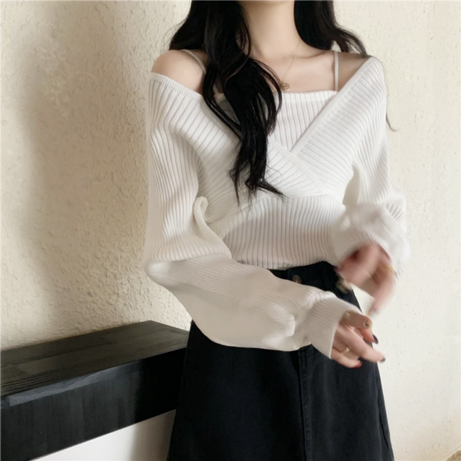 랩 니트 블라우스 오프숄더 크롭니트