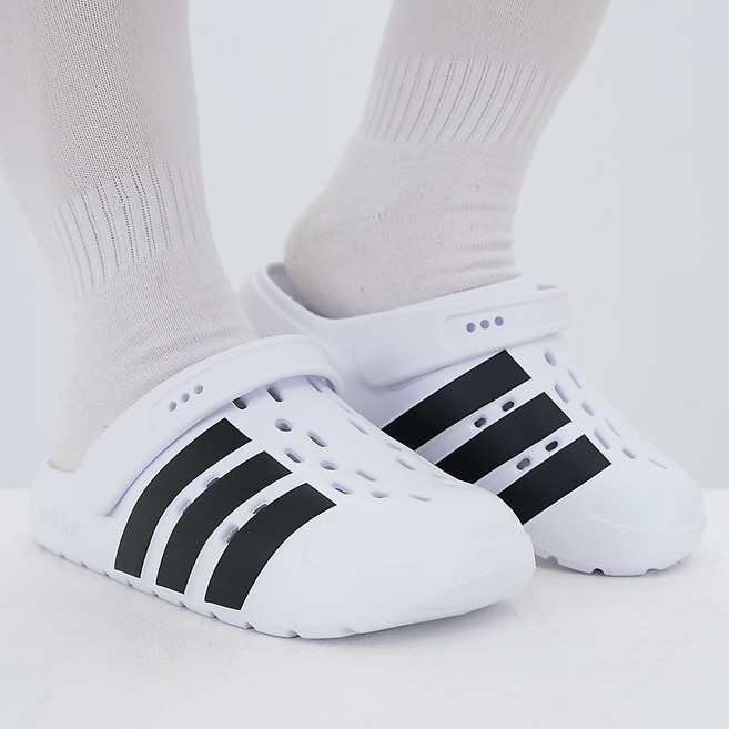 아디다스 남녀공용 클로그 샌들 EVA 여름 물놀이 캐주얼 통풍 아쿠아 몰딩 슬라이드