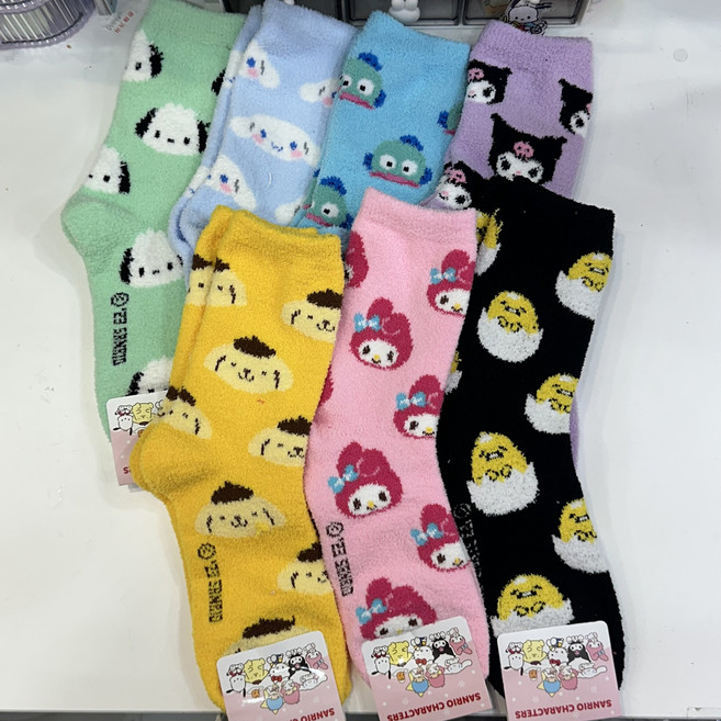산리오 와글와글 수면양말 8종