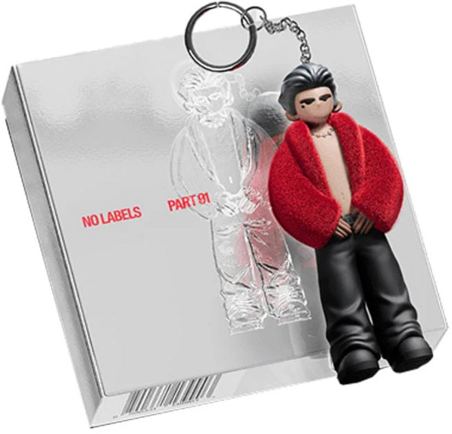연준 앨범 노라벨스 피규어 버전 [포카 슬리브4장(투명2장 홀로2장) 증정] NO LABELS: PART 01 파트1 키링 인형 투바투 TXT 톡투유, 1