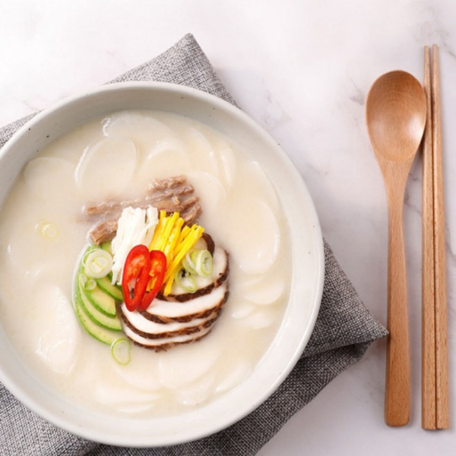 참도깨비 사골떡국 밀키트 아침엔떡국 630g 5봉