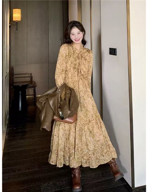DIU 法式復古木耳邊碎花連衣裙女春秋季新款氣質顯瘦減齡長裙, S