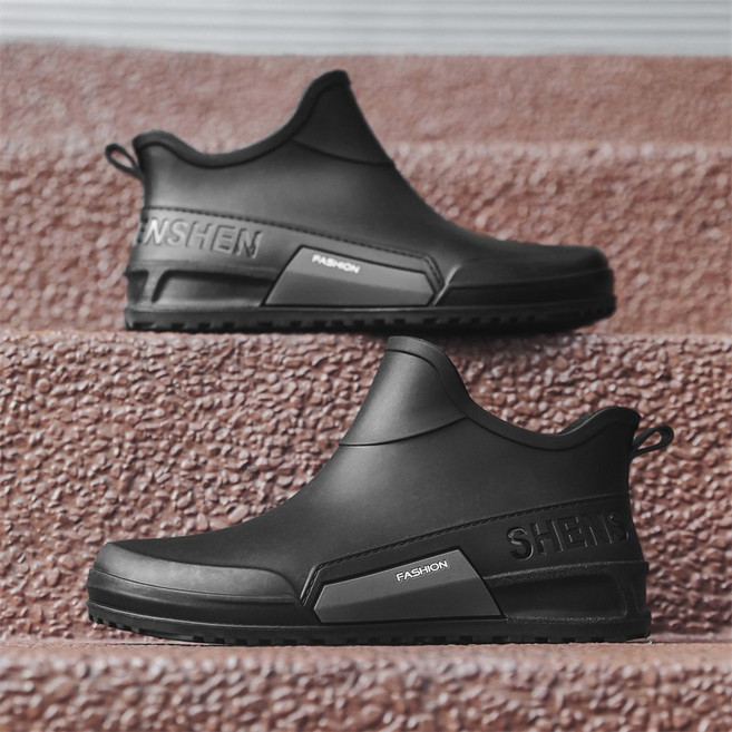 YANGTA 패션 남자 사계절 레인부츠 주방용 작업용 낚시용 미끄럼 방지 가벼운 다용도 레인부츠